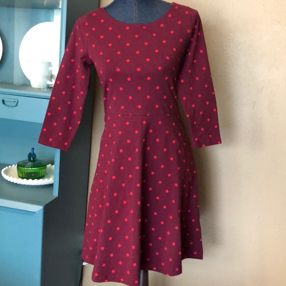 🌷 3/4 Length Sleeved Polka Dot Dress - Picture 2 of 5